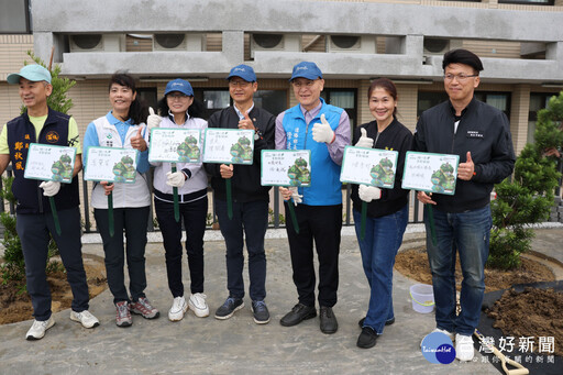 苗栗植樹節 副縣長種下樹苗保護大自然