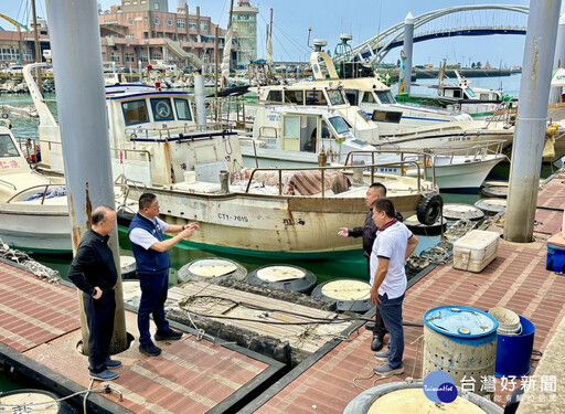 2.2億挹注永安漁港北岸圍堤疏濬 農業局偕中壢區漁會新任三巨頭視察