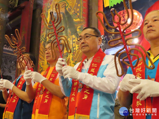 恭祝媽祖聖誕千秋 侯友宜參拜祈求國泰民安