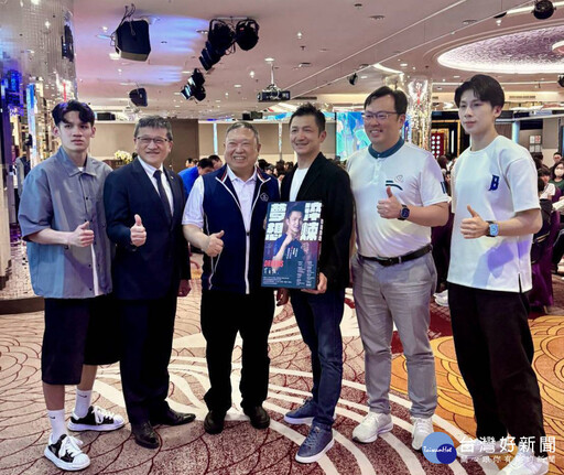 金牌教練曾自強新書出版 攜林郁婷、李承威子弟兵府城分享甘苦談
