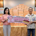 道家人文協會送暖！ 贈母親節蛋糕助弱勢圓夢