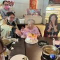 大甲區李伯豐侍奉父母事績優異 膺選孝行楷模