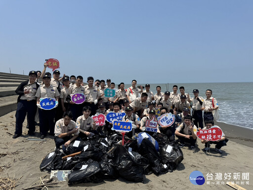桃市民防結合公益 替代役淨灘守護海岸線