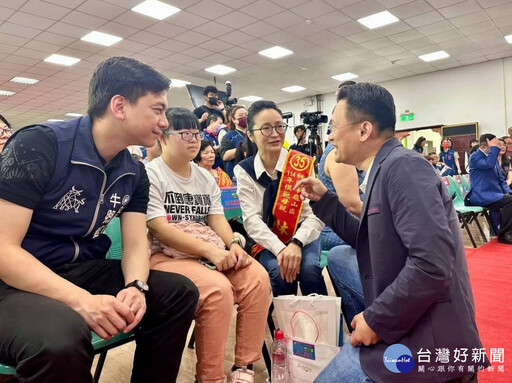 最美母親節畫面！ 蘇俊賓感動分享唐氏症媽媽的堅韌與愛