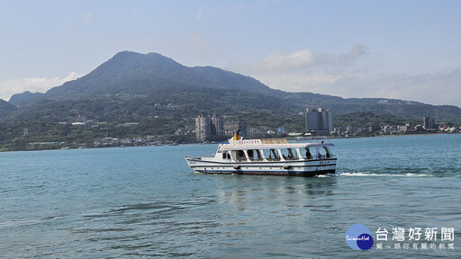 淡水河不明船舶違法載客 新北籲民眾搭合法藍色公路船舶