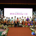 母親節將至 黃敏惠表揚18位模範母親、8位慈馨媽媽