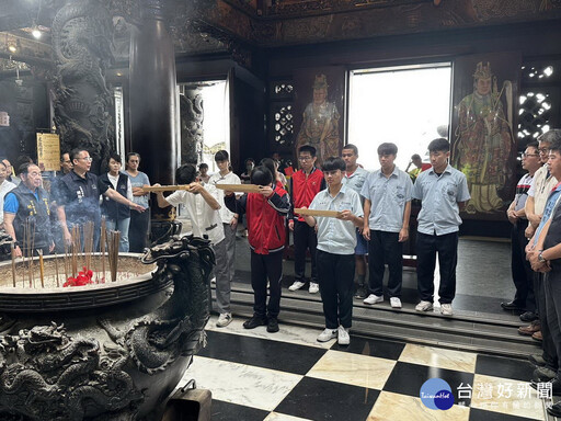 名間鄉考生祈福文化活動 好茶好廟好會考試祈祝一舉成名