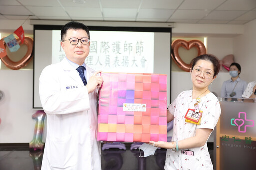 向白衣天使與偉大母親致敬 宏仁醫護同心賀護師節、母親節