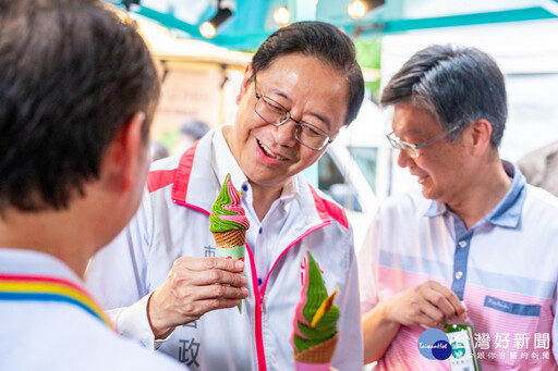 化身超級行銷大使 張善政親駕「粉紅超跑」行銷復興媽媽桃
