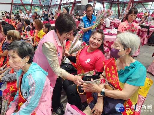 母親節前夕 溪州鄉表揚模範母親暨自強媽媽楷模