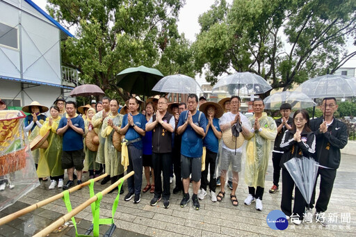 台北鎮北宮288公里徒步謁祖進香 南鯤鯓代天府總幹事率隊至台中慰問打氣