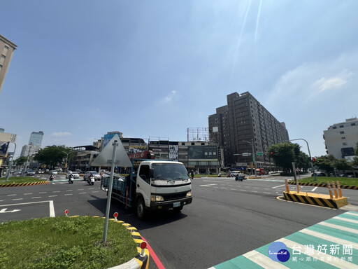 花大錢改善忠明南路道路比例失當 中市議員批反引發塞車民怨