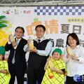 推廣台南優質物產 黃偉哲遠百嘉義店站台