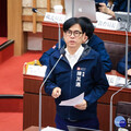 民代關心社宅融合高齡友善設計 陳其邁：規劃社宅社福一體整合