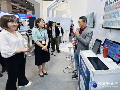 推動「新竹AIoT加速器」 竹縣府攜手新創參展InnoVEX