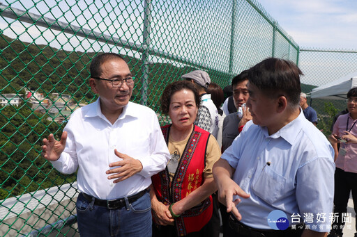瑞芳高工、阿美家園邊坡完成搶修 侯友宜視察關心居民與通行安全