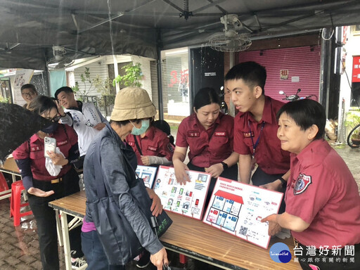 慶端午送愛心 淡水區關懷弱勢協會致贈北海岸市民關懷金、物資及獎助學金