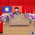 長庚大學畢業典禮 千人拋帽互道祝福