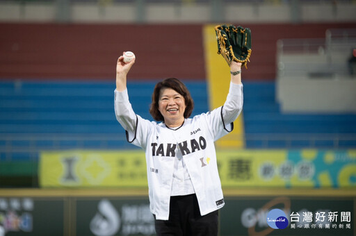 嘉義市醫療五連霸 黃敏惠獲五星市長肯定