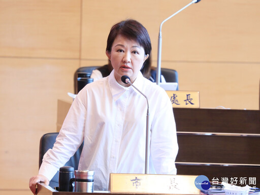 戴空氣面罩質詢 中市新生代議員砲轟賴政府讓人民陷「火力地獄」