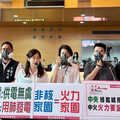 戴空氣面罩質詢 中市新生代議員砲轟賴政府讓人民陷「火力地獄」