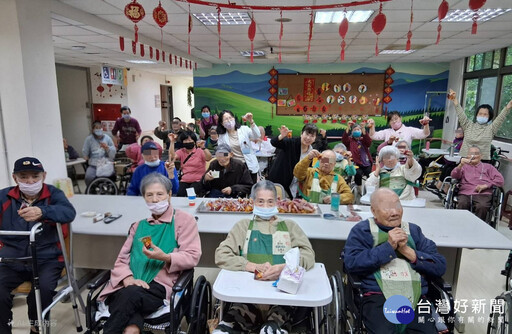 端午佳節粽飄香 北榮桃園分院護家長輩同樂齊歡顏