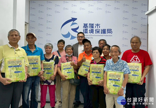 體恤關懷業者辛勞 基市端午佳節贈好米