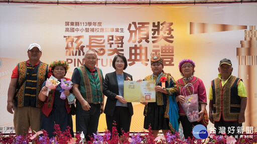 鼓勵學子追求榮耀 周春米親頒縣長獎勉勵