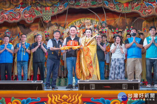 明華園總團中壢仁海宮巡演 端午佳節共享文化饗宴