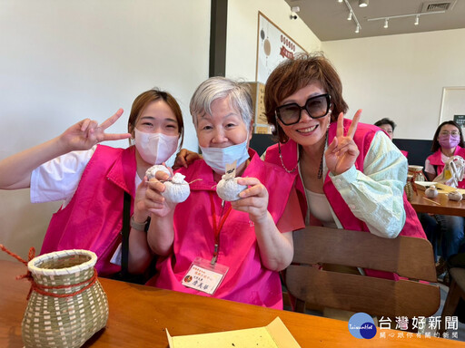 板橋榮家附設新北憶樂日照中心 帶領失智長輩走進客家茶鄉