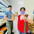 減塑從買菜開始 臺南環保局攜手農會超市推蔬果裸賣