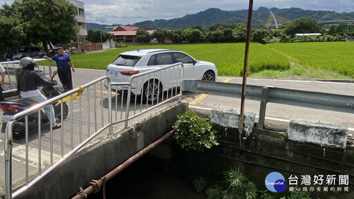 台中狹橋急彎害車撞護欄 民代促拓寬8月底完工