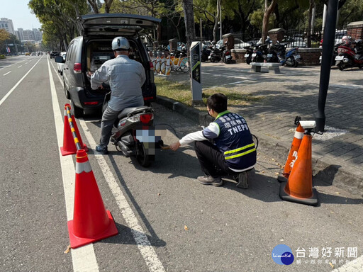 鎖定老舊機車高污染路段 南市主動出擊加強攔檢