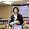 觀光遊艇嚴重威脅漁船航行安全 南市議員要求市府制定漁港管理法