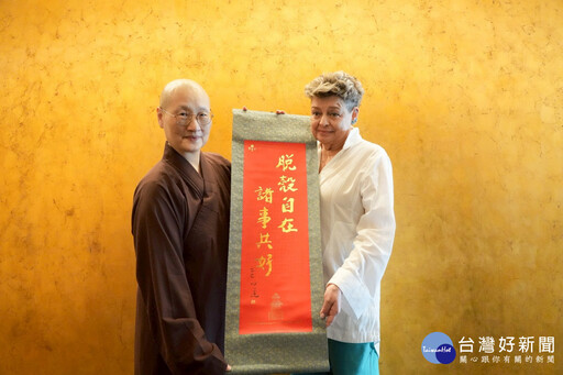 瓜地馬拉第一夫人訪宗博館 感受光與信仰交會