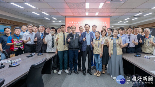 德修宮慈善文教基金會頒發清寒獎助學金 張善政期勉學生專注學習、展望未來