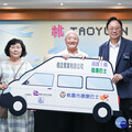 億企實業公司捐贈復康巴士 張善政：感謝善舉提升無障礙服務量能