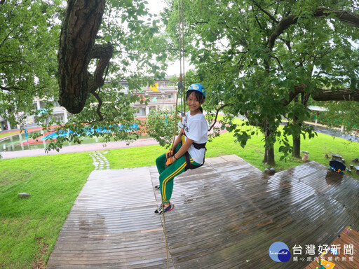 告別小學生涯 桃市大溪區內柵國小辦六年級畢業攀樹及露營活動