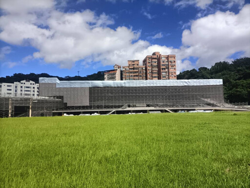 基隆市立田徑場改建工程進度達六成 首座標準認證跑道預計115年暑假開放使用