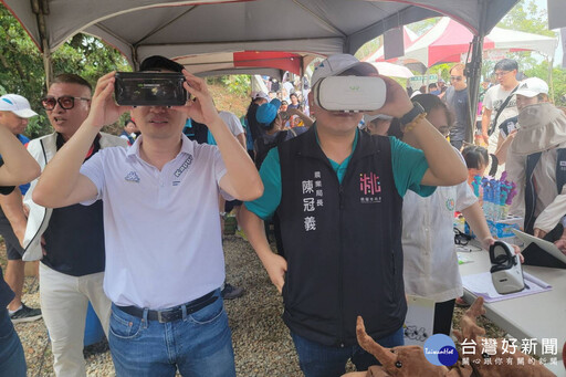桃園蘆竹羊稠步道甲蟲季 蘇俊賓參與VR體驗甲蟲生態
