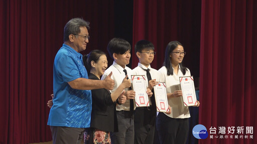 北市中小學資通訊應用大賽 學子秀AI成果