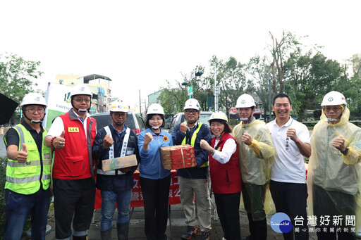 雲縣協助嘉市災後清理 黃敏惠感謝張麗善風雨中送暖