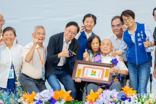 桃市模範父親表揚 張善政向偉大父愛致敬