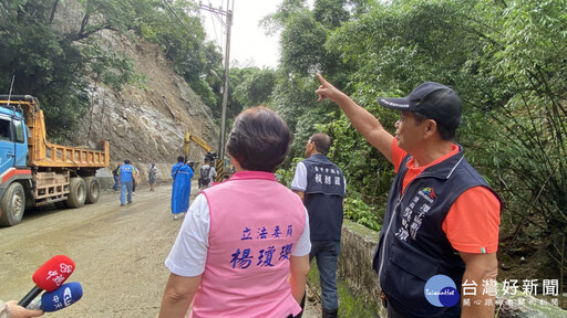 暴雨狂刷潭子山區邊坡二度崩塌 楊瓊瓔勘災促速復建整治