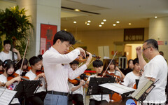 連續三年醫院公益演出 東興國中弦樂團撫慰病患心靈