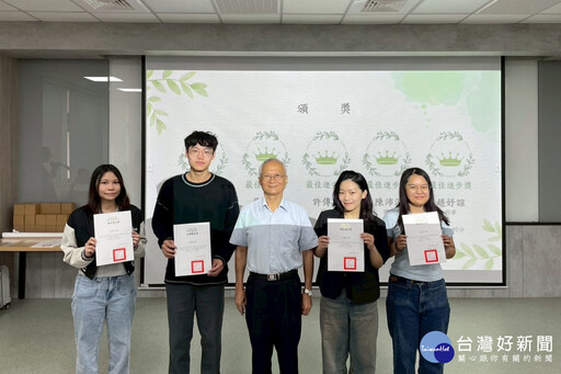 弘光科大暑期英語密集班結訓 58位學生多益英檢平均進步76分