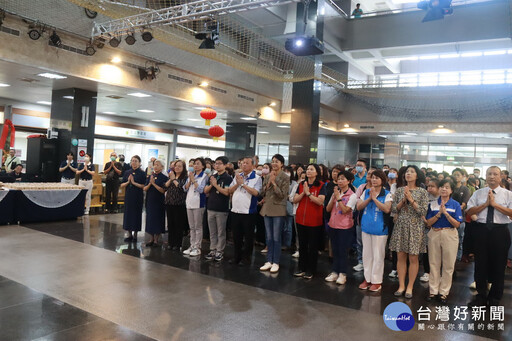 慈濟吉祥月推廣素食護地球 許淑華率縣府同仁響應