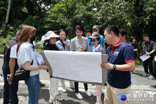 聆聽地方需求 許淑華會勘國姓鄉多件道路改善及排水溝工程