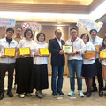 新北健康校園八連霸 33校勇奪全國獎項獻獎分享榮耀
