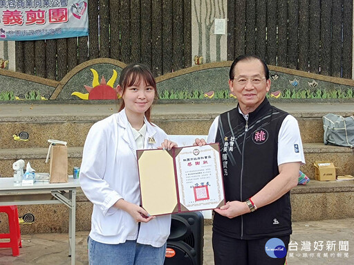 街角月光點亮心房 桃園醫院攜手外展中心溫暖街友中秋